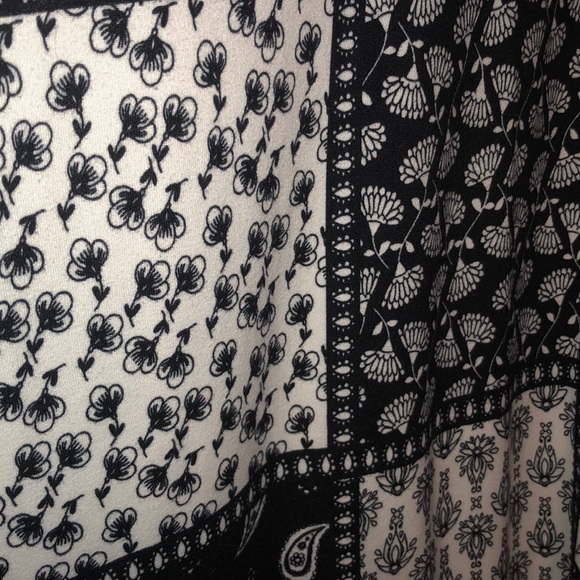 Muli Patterned Pink Rose t-shirt Dress - Picture 5 of 5